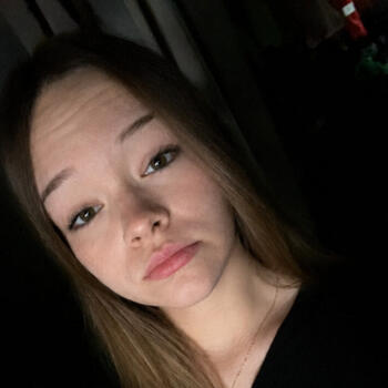 Babysitter in Hellimer: Justine