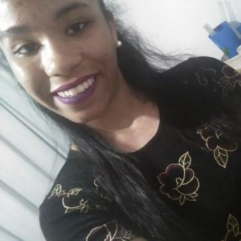 Babá em Blumenau: Paola