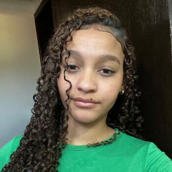 Babysitter in Belo Horizonte: Vitória Luiza