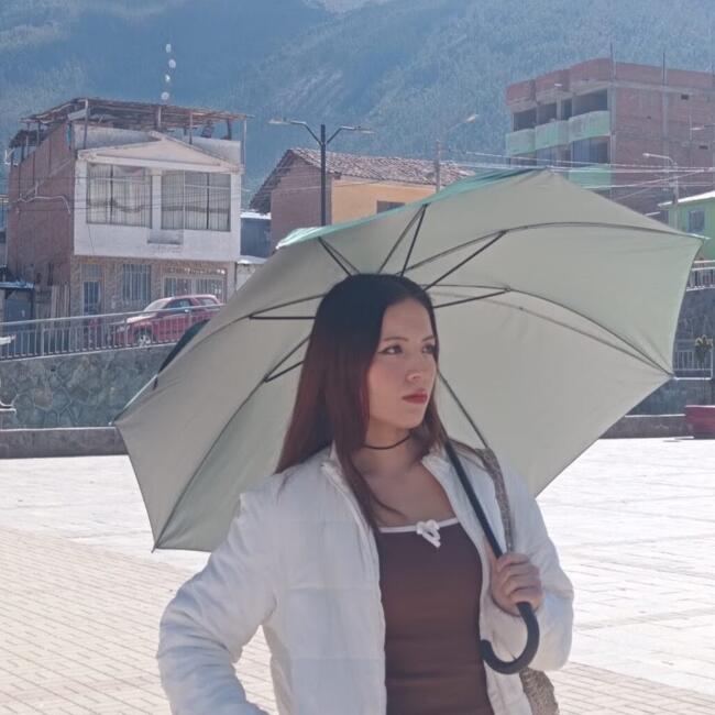 Babysitter in Biella: Estefania