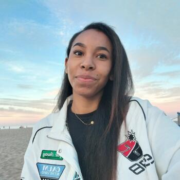 Babysitter in Alboraya: Liliana