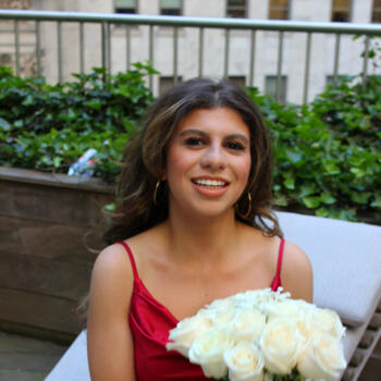 Babysitter Orlando: Ariella