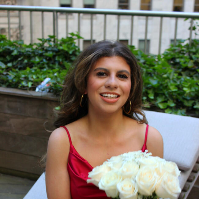 Babysitter in Orlando: Ariella