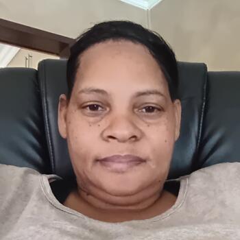 Nanny in Edenvale: Emelicia