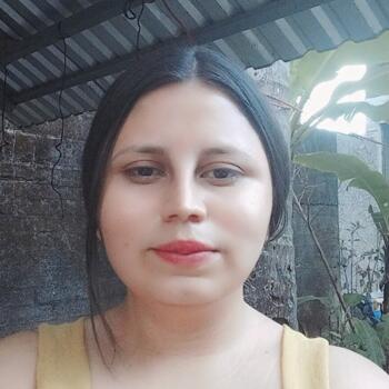 Niñera en San Miguel: Mariana