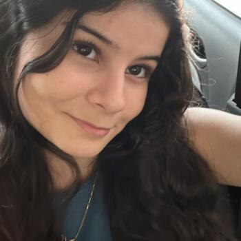Babysitter Goiânia: Sabrina