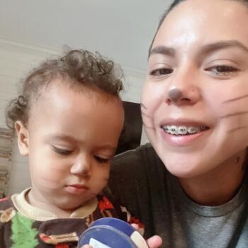 Babysitter in Palmetto: Tamara