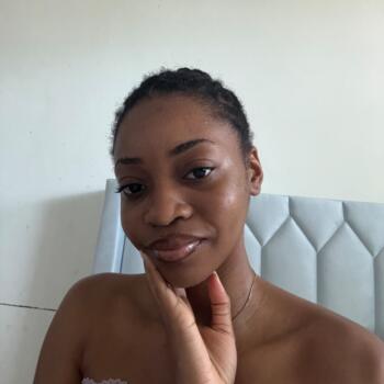 Babysitter Montreal: Ambre