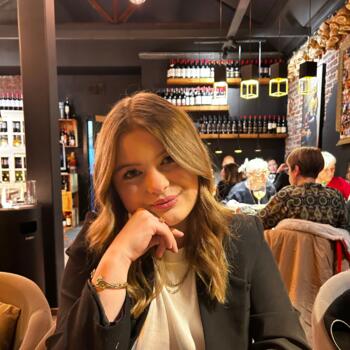 Babysitter in Elsene: Clara