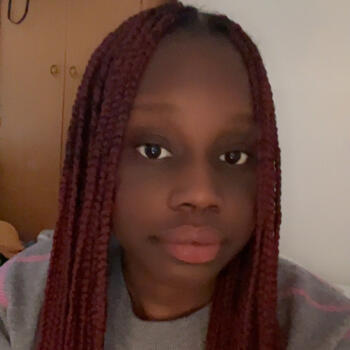 Babysitter in Watford: Diorndeye