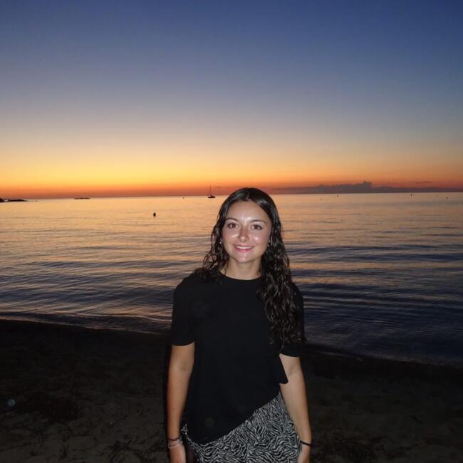 Babysitter in Noisy-le-Roi: Clea