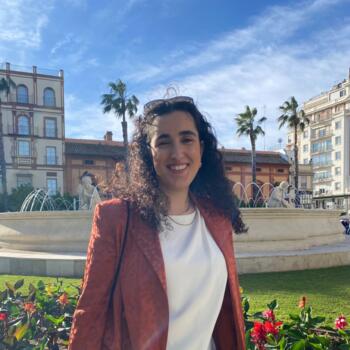 Canguro en Sevilla: Lucia