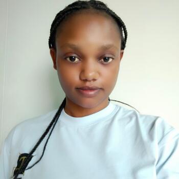 Babysitter in Dubai: Sharon