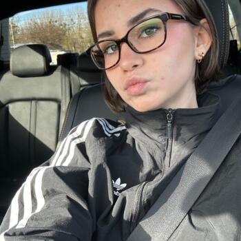 Babysitter in Plaimpied-Givaudins: Paloma