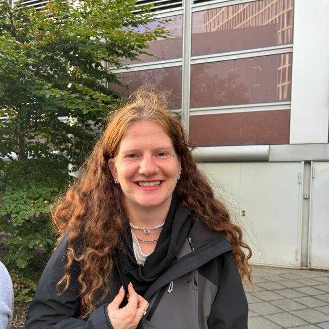 Babysitter in Innsbruck: Lucie