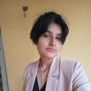 Babysitter in Loja: Britany