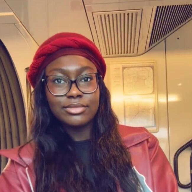 Babysitter in Rennes: Oulimatou