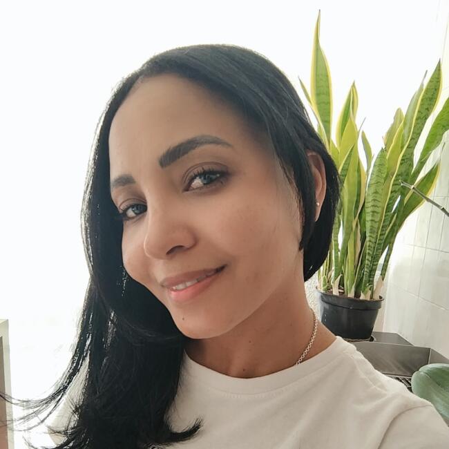 Babysitter in Taboão da Serra: Geisi Nunes