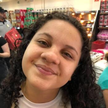 Babysitter in Rio Claro: Clara