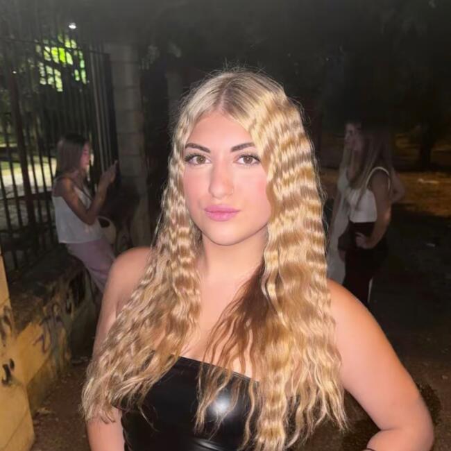 Babysitter in Castilleja de la Cuesta: Alba