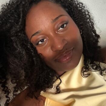 Babysitter in Almada: Minelvina