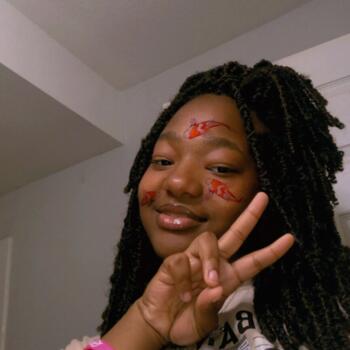 Babysitter in Brandon (Mississippi): Lardreyonia