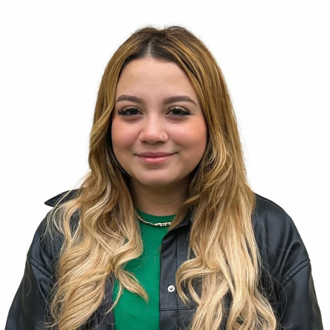 Babysitter in Onex: Angie Sophia