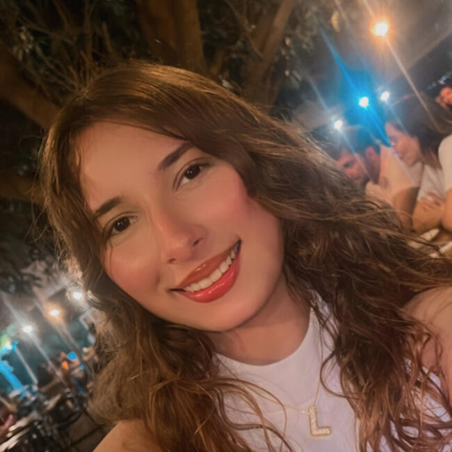 Babá em Palmas: Lavinia