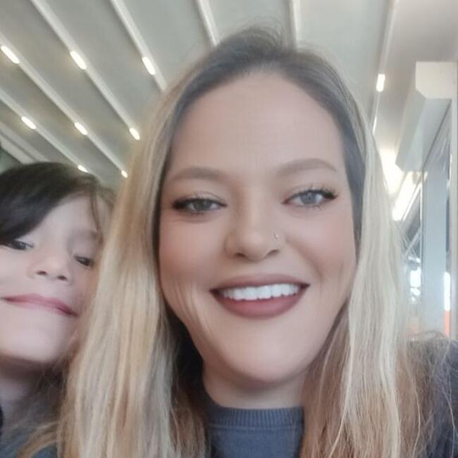 Babysitter in Izmir: Aysegul