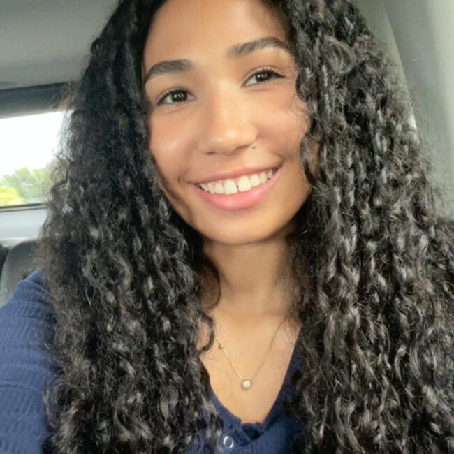 Niñera en Panamá: Larisbeth