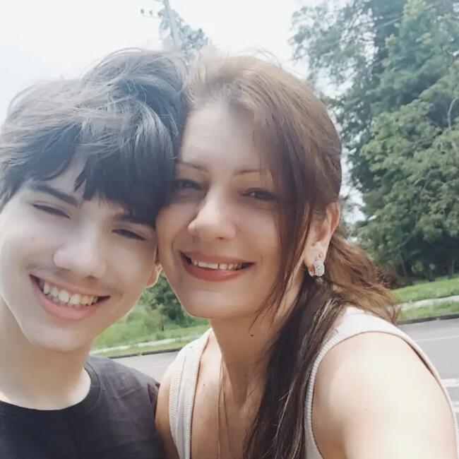 Babysitting job in São José dos Pinhais: Michelle