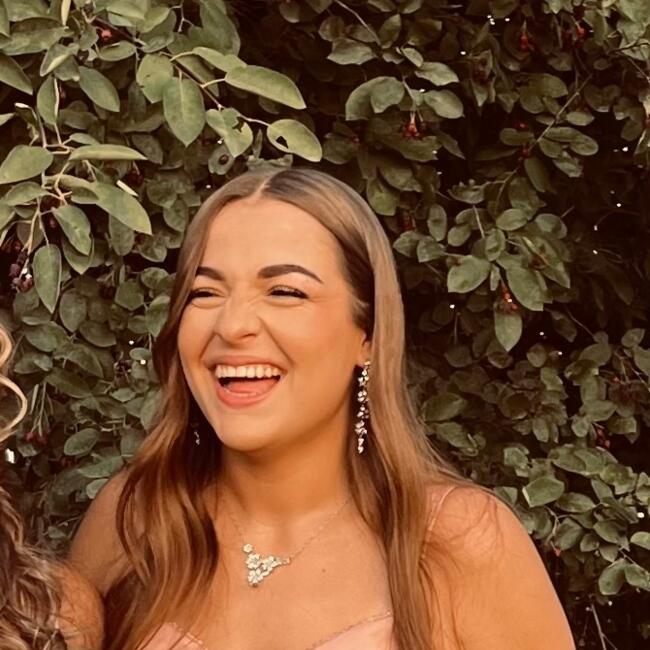 Babysitter in Lavacherie: Manon