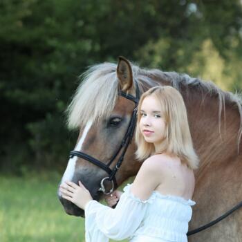 Babysitter in Oleśnica (Województwo dolnośląskie): Paulina