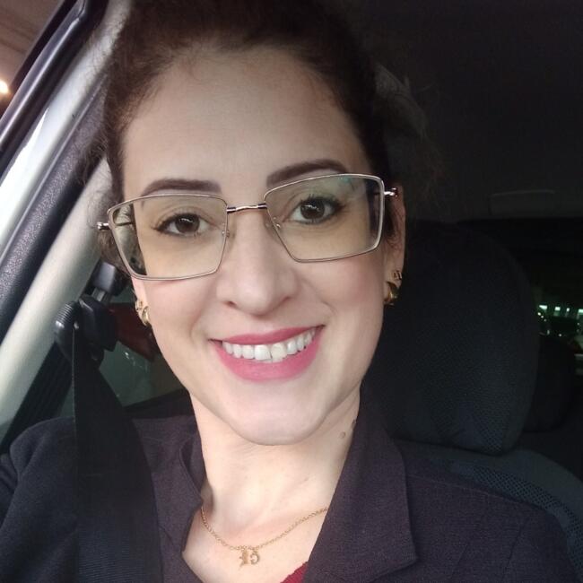 Babá em Palhoça: Grasiele