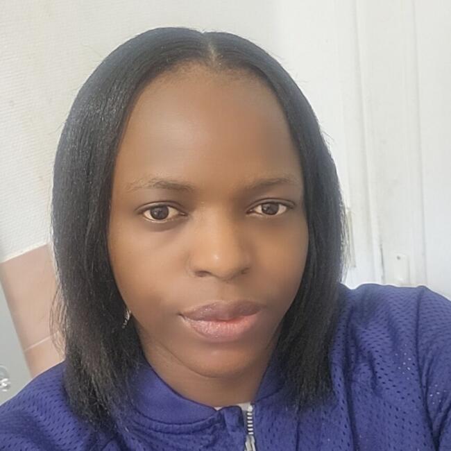 Nanny in Châlons-en-Champagne: Elisa