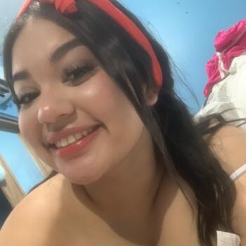 Babysitter in Bique: Michell