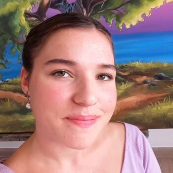 Limasol Bölgesinde Dadı: Estera