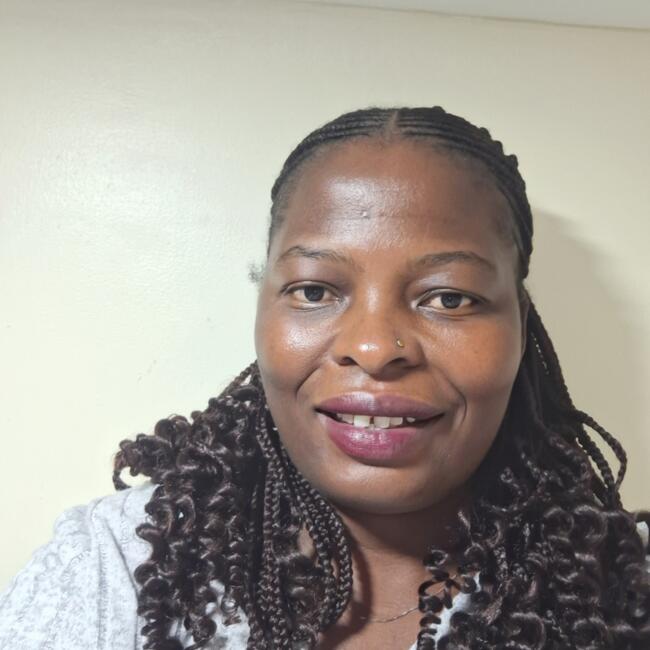 Babysitter in Dubai: Jackline