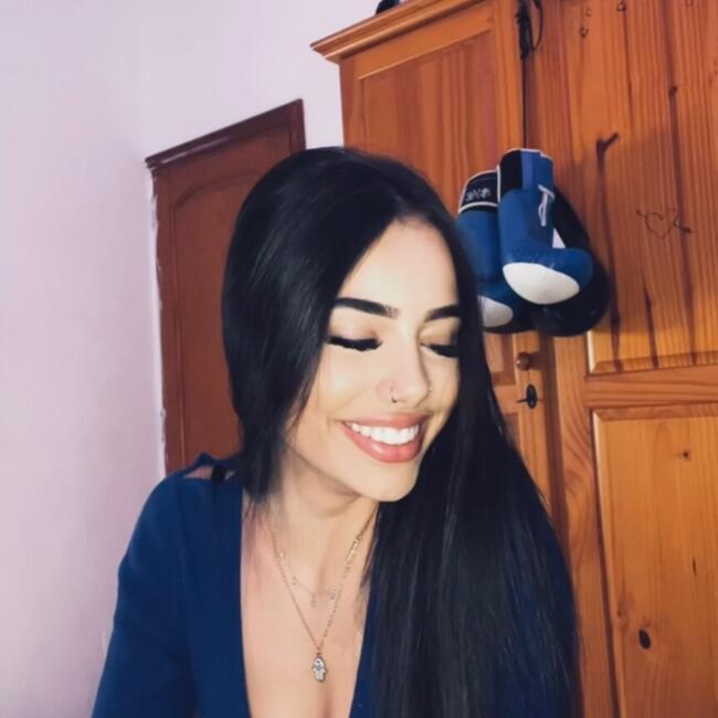 Nanny in San Cristóbal de La Laguna: Ainhoa