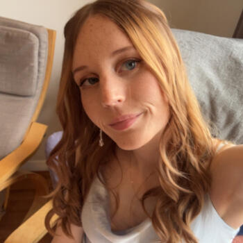 Babysitter in Wellington: Mikayla