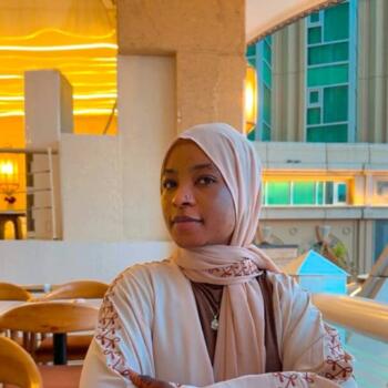 Babysitter Riyadh: Aisha