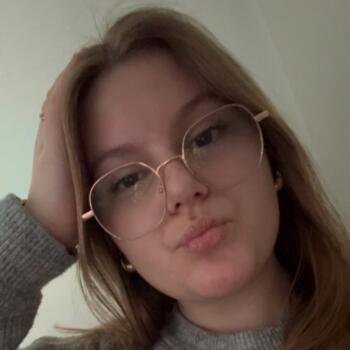 Babysitter in Mazières-en-Gâtine: Louann