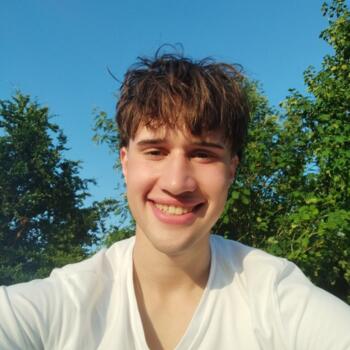 Babysitter in Douai: Raphael