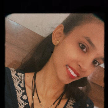 Babysitter in Pune: Nandini