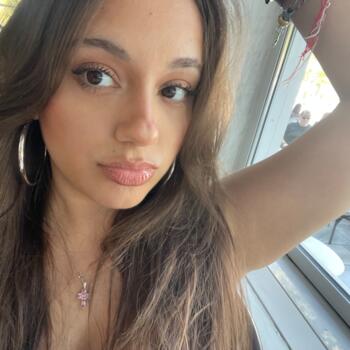 Babysitter στην περιοχή Πετρούπολη: ΣΟΦΙΑ