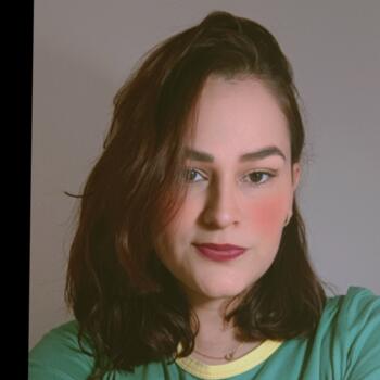 Babysitter in Tavarede: Luciana