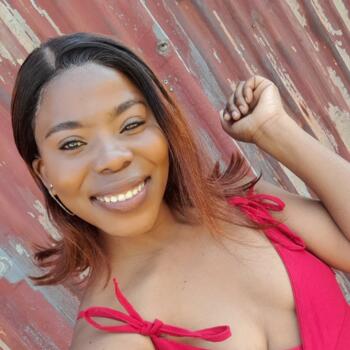 Babysitter in Thembisa: Sharon