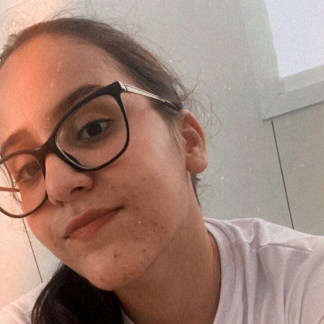 Babysitter in Belo Horizonte: Ana