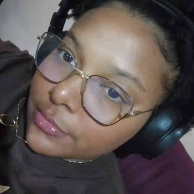 Babá em Jaboatão dos Guararapes: Deyse