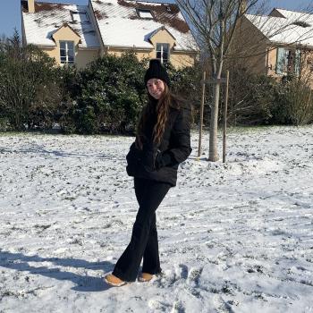 Baby-sitter in Montesson: Sophie